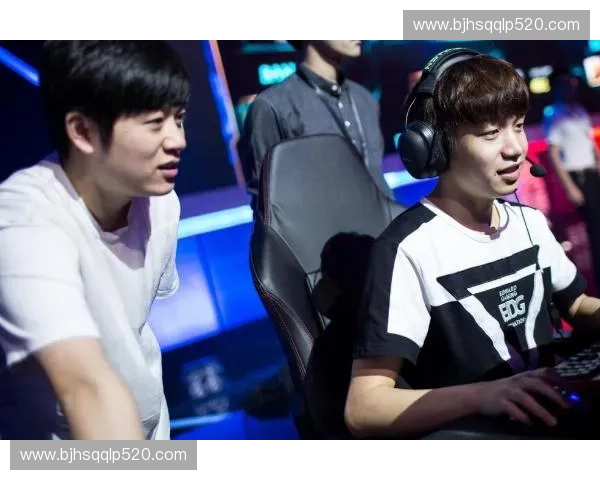 美国英雄联盟英雄特色分析与发展趋势探讨 美国英雄联盟英雄特色分析与发展趋势探讨